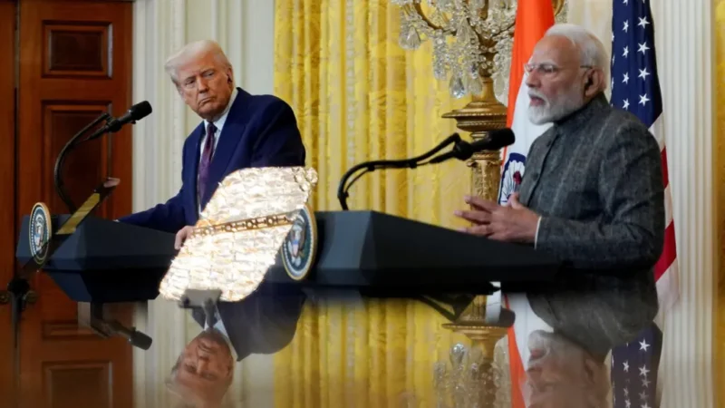 Trump dan Modi yang bertemu di bulan Februari. Sumber/Reuters