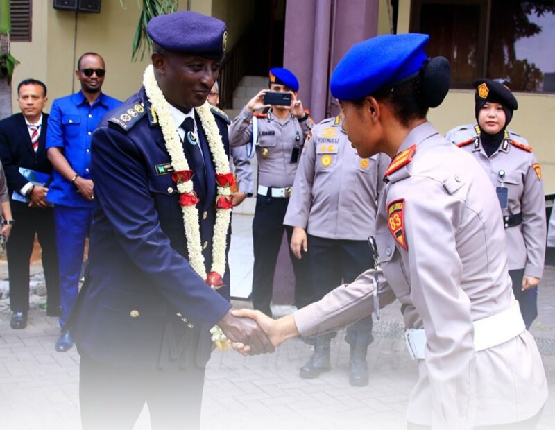 Penjalinan kerja sama antar kepolisian. Instagram/@divisihumaspolri