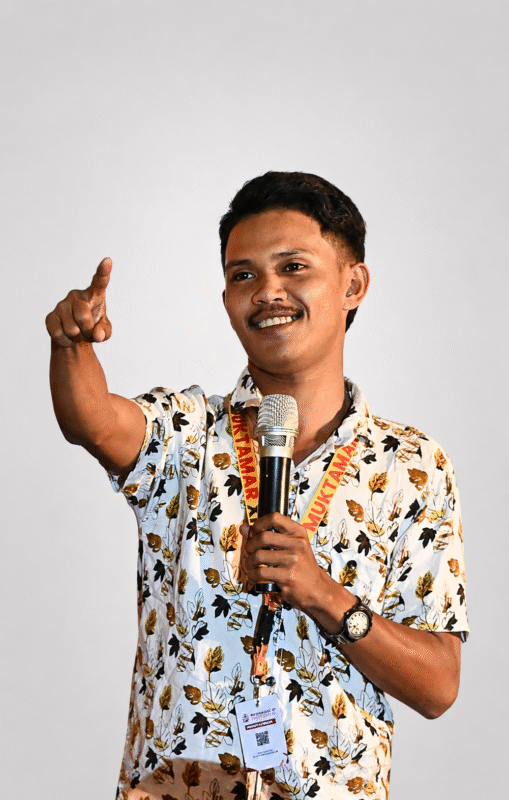 Foto: Yandi Wagola, S.Pd. (Ketum PW HIMA PERSIS MALUKU)